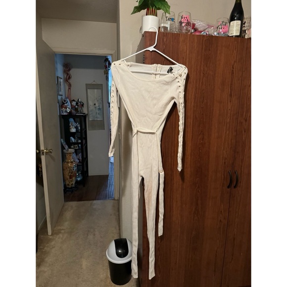 Hot new sweater Jumpsuit - Picture 6 of 6